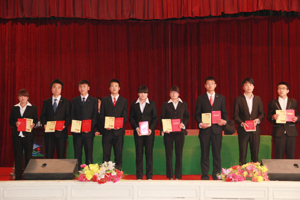 院团委、图书馆表彰2013年度“优秀读者”