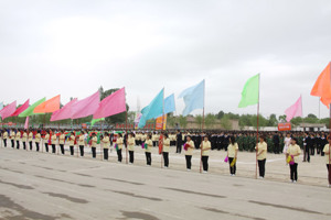 学院隆重举行第六届运动会
