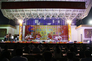 机械工程系举办2015届毕业典礼暨文艺晚会