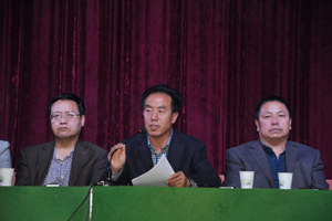 【系部动态】畜牧系召开2015级新生入学教育大会