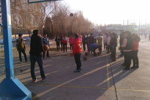 【系部动态】机械工程系举办“比团结，赛风采”拔河比赛