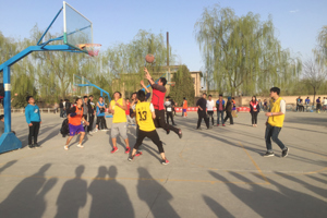 【系部动态】机械工程系举行“挑战杯”篮球赛