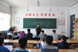 【系部动态】兽医系兰亭书画社举办诗歌朗诵比赛