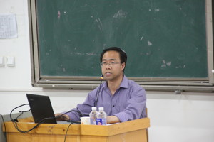 【系部动态】车辆系党总支副书记席爱学为女生做“树立正确的恋爱观”专题讲座