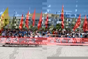 【系部动态】“青创”创业者协会举行6.5世界环境日宣传签名活动