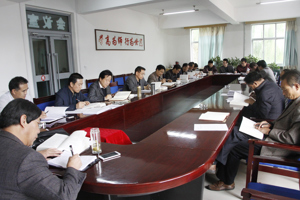 学院召开党委中心组（扩大）第六次学习会议