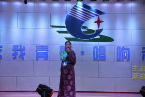 学院举办第八届大学生“青年之声”校园十佳歌手大赛