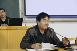 学院召开全体党员专题学习大会