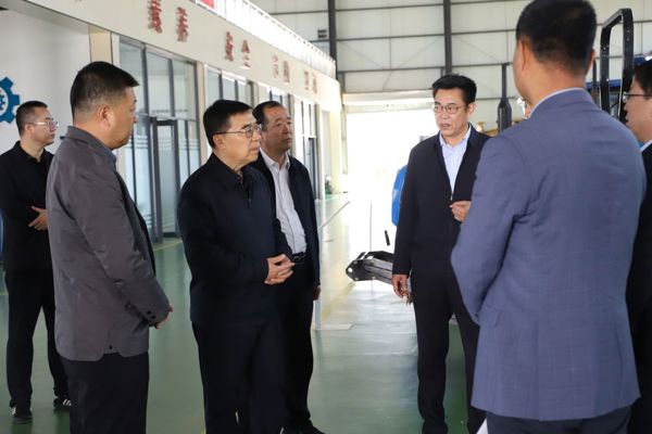 省人社厅副厅长何永强一行莅临学院检查指导第二届全省职业技能大赛筹备情况