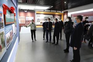 省委办公厅（省档案局）全省档案工作综合检查组来学校检查指导档案工作