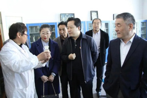 宁夏晓鸣农牧股份有限公司董事长魏晓明莅临学院洽谈校企合作