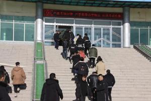 学院顺利完成全国高等学校英语应用能力考试