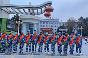 学校举行2021年新兵欢送仪式