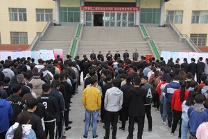 学院开展“信访举报宣传周”集中宣传活动