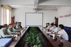 武威市军分区督导检查学院征兵工作