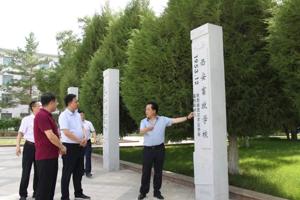 省教育厅专家组莅临学校调研指导工作