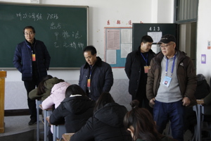 学院顺利完成了全国高等学校英语应用能力考试