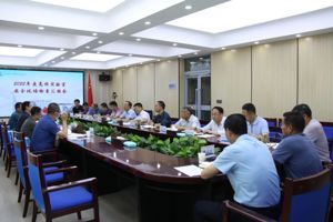 省教育厅高校实验室安全检查专家组莅临我校检查指导工作